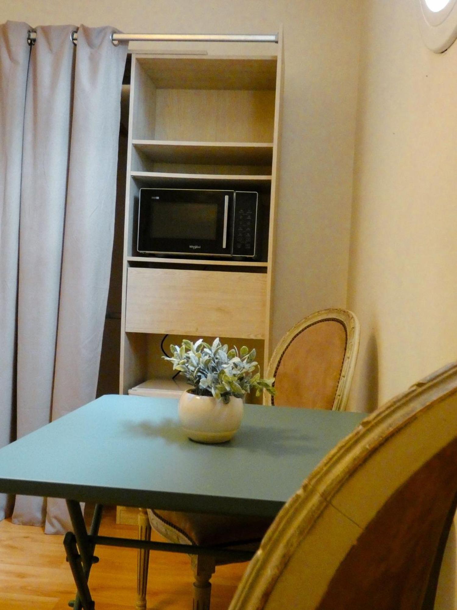 Chambre D'Hote L'Oree Des Buis Vouillé Extérieur photo