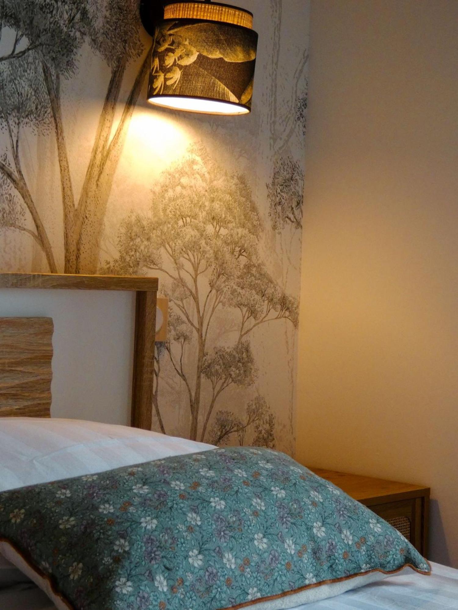 Chambre D'Hote L'Oree Des Buis Vouillé Extérieur photo